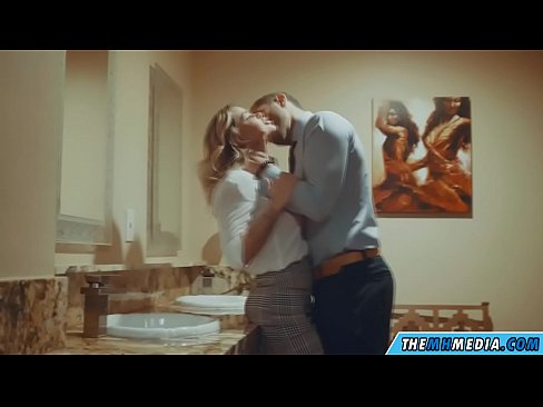 ❤️ Uma blonde obugaxayo ekuyenga endlini yangasese yomphakathi Izocansi fb ku-zu.pi-porno.ru ﹏
